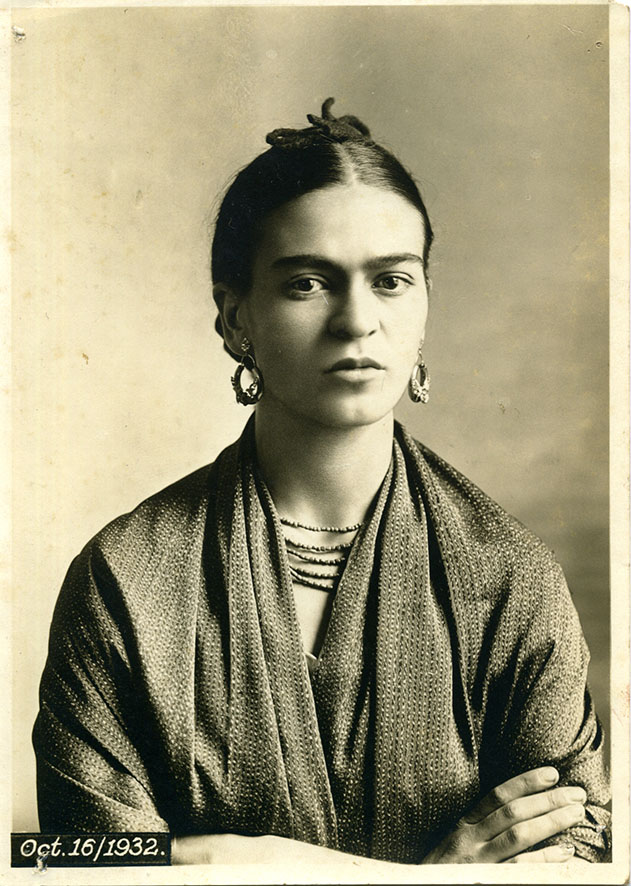 short biography of frida kahlo